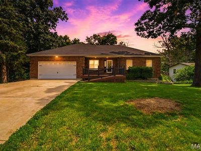 10557 Fairway Dr