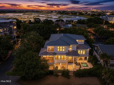 9 Island Drive