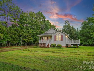 147 Island Terrace Rd