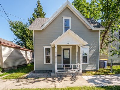16 Indiana Ave NW