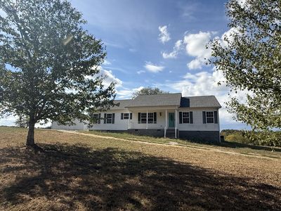 352 Pinewood Ln