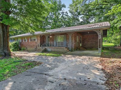 3320 Central Ave