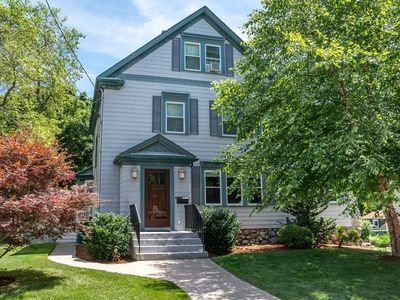 20 Everett Ave