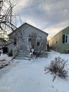 Property at 1108 N 15th St, Bismarck, ND