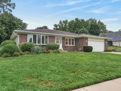 5006 W Oakwood Dr