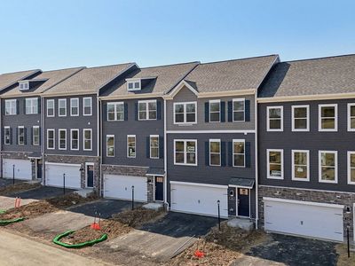 Property at 185 Sweetwater Dr, Moon Township, PA