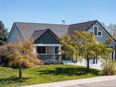 55 W Clara Ct