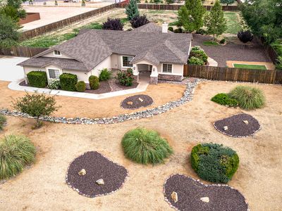 947 Tiffany Way