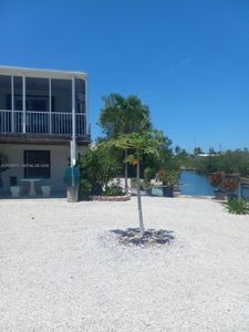 Property at 251 Pelican Ln, Big Pine Key, FL