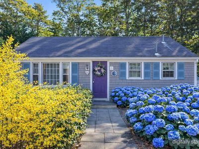 5 Coach House Lane