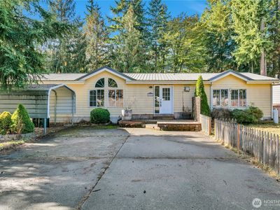 18501 Tapaderos Street Ct SE