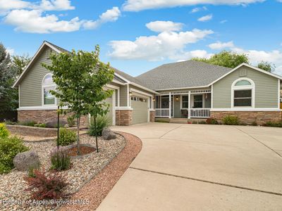 708 N Wild Horse Dr