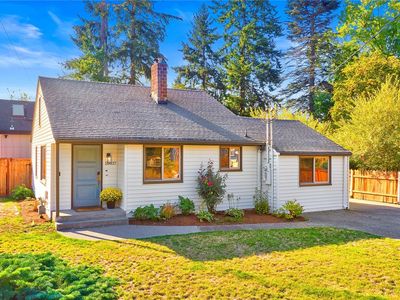 10037 13th Avenue NW