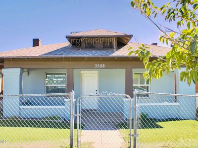 3508 Douglas Ave
