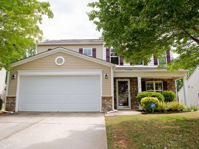 624 Collington Dr