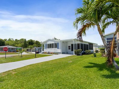 8529 Lidflower Court