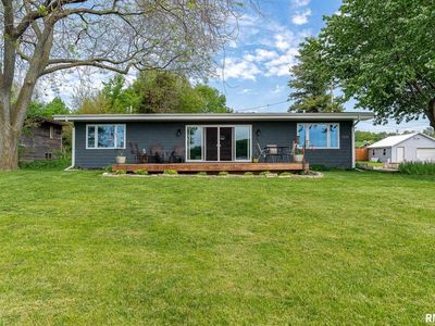 1231 Canal Shore Dr SW