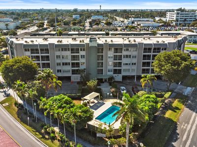 505 Spencer Drive #208