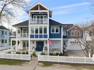 1172 W Bay Rd #11