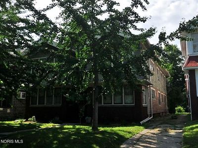 405 Victoria Pl