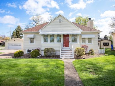 403 Blackstone Dr