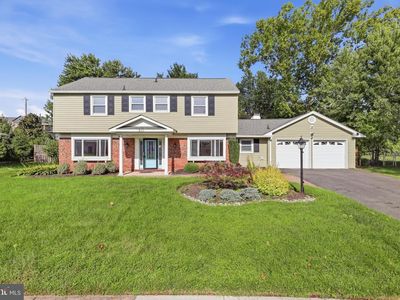 4111 Meadow Hill Ln