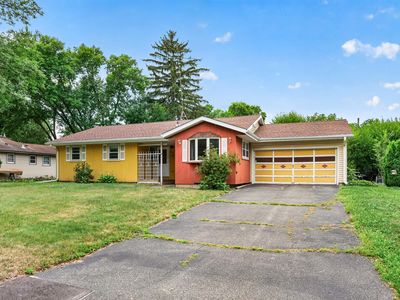 2147 Aztec Ln