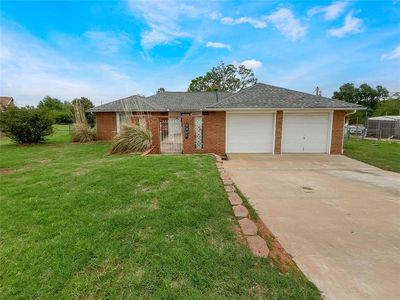 1743 E Ridgeview Ter