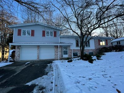 2130 Blueberry Dr NW