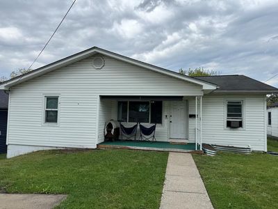 103 Miller St