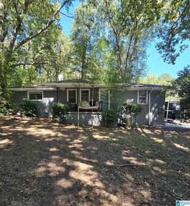 1529 Foster Ave