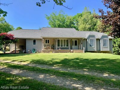 6075 Mayville Rd