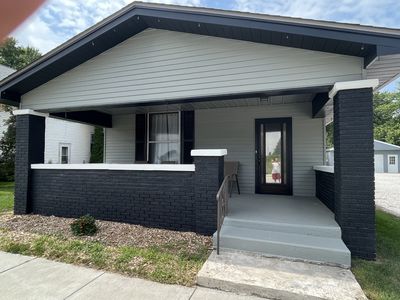 208 S Main St