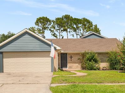 15619 Boulder Oaks Dr