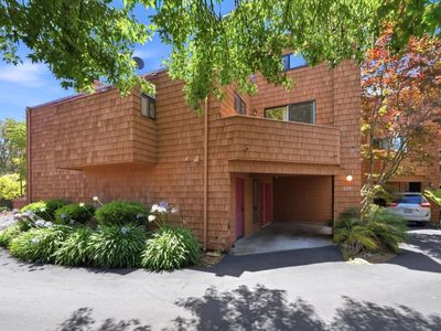 6331 Imperial Ct