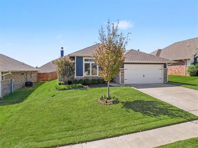 3808 Pettit Blvd