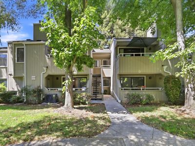 1672 Braddock Ct