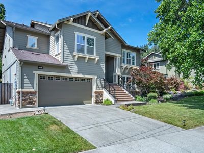 549 Port Circle