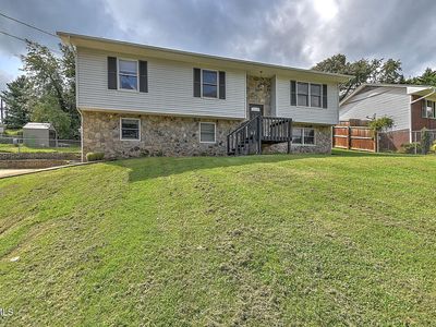 336 Hemlock St
