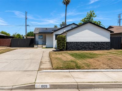 1920 Doolittle Ave