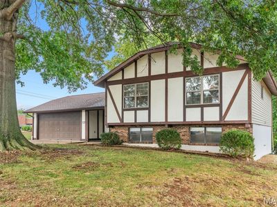 1 Buckingham Dr