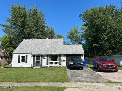 1815 Jennifer Ln