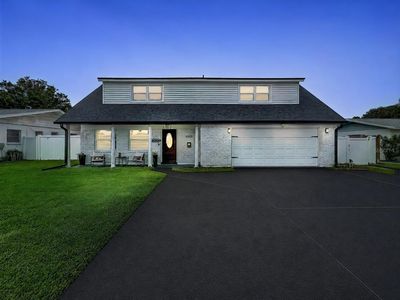 8407 QUARTZ PLACE