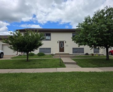 Property at 1203 Kirstin Ct APT 2, Muscatine, IA