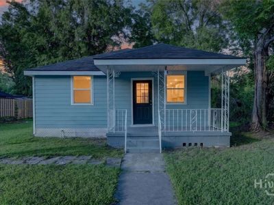1329 E 33rd Street