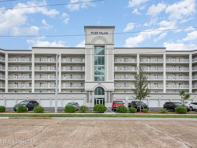 1805 Riverside Dr #207N