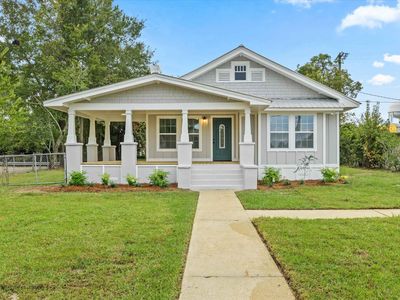 1127 W Washington St