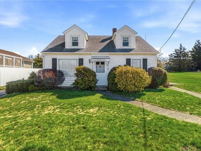 Property at 528 Metacom Ave, Bristol, RI