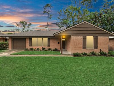 2314 Lamonte Ln