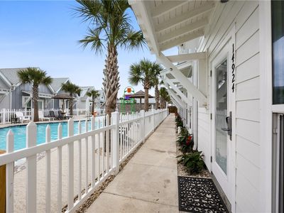 14924 Smugglers Cove Dr